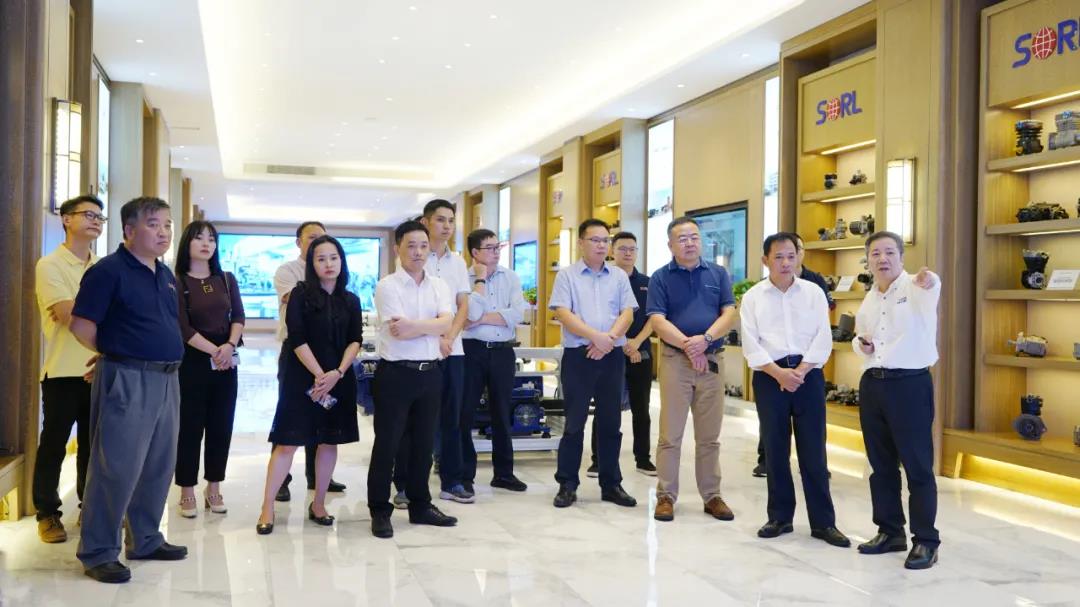 浙江省財政廳領(lǐng)導(dǎo)尹紅平一行來瑞立調(diào)研